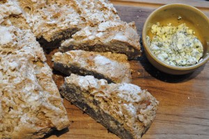 Rustikt fuldkornsbrød - nemt madbrød