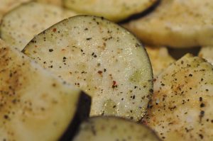 Aubergine i ovn - opskrift på bagt aubergine