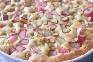 DSC_1263 • nogetiovnen.dk Rabarberkage med marengslåg og mandler