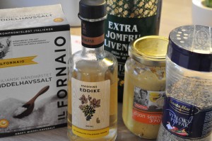 Kold kartoffelsalat med olie eddike dressing