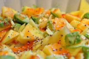 Mangosalat med avocado & chili - mango salat