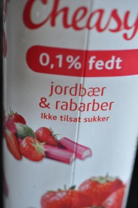 Scones med chokolade, yoghurt og tranebær