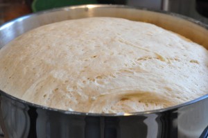 Bradepande pizza opskrift - sprøde og lækre