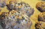 Minirugbrød og rugbrødsboller af rugbrødsblanding