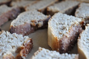 Bruschetta med tomat og hvidløg - opskrift