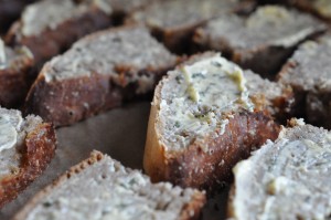 Bruschetta med tomat og hvidløg - opskrift