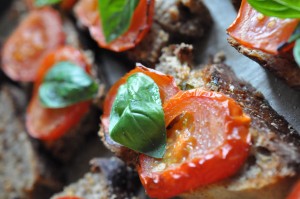 DSC_5753 Bruschetta med tomat og hvidløg - opskrift