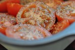 Bagte tomater med olie og hvidløg