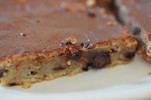 DSC_6069 Banankage med chokoladestykker - svampet bananbrownie