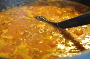 Pep din færdiglasagne op med porrer og gulerødder