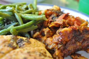 Pep din færdiglasagne op med porrer og gulerødder