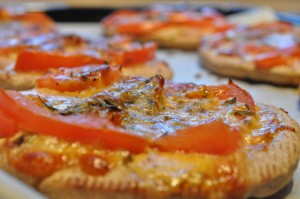 Tomatpizza med chiliost - fastfood på 10 minutter