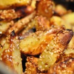 Pommes frites med sesam