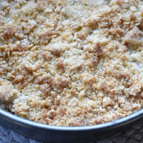 Pærecrumble med marcipan - nem opskrift