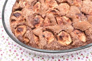 Æblekage uden æg - nem fedtfattig æbletærte