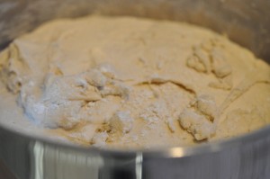 Pizza med oksekød og pepperoni - i bradepande