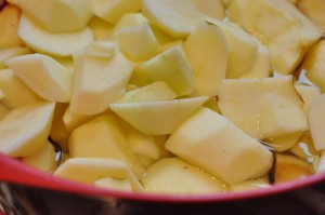 Æblekage uden æg - nem fedtfattig æbletærte