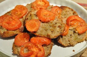 Brød med tomat og krydderi - stop madspild