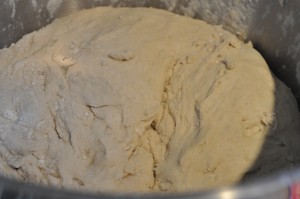 DSC_8518 Grunddej til pizzasnegle, franskbrød og boller