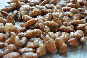 Brændte mandler i ovn - honningristede mandler