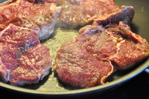 Oksefilet i stegeso - langtidsstegt i Römertopf