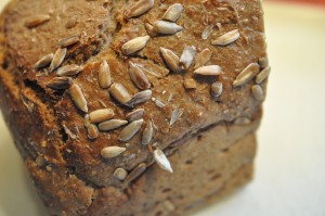 Hjemmelavet øllebrød uden øl - nem opskrift