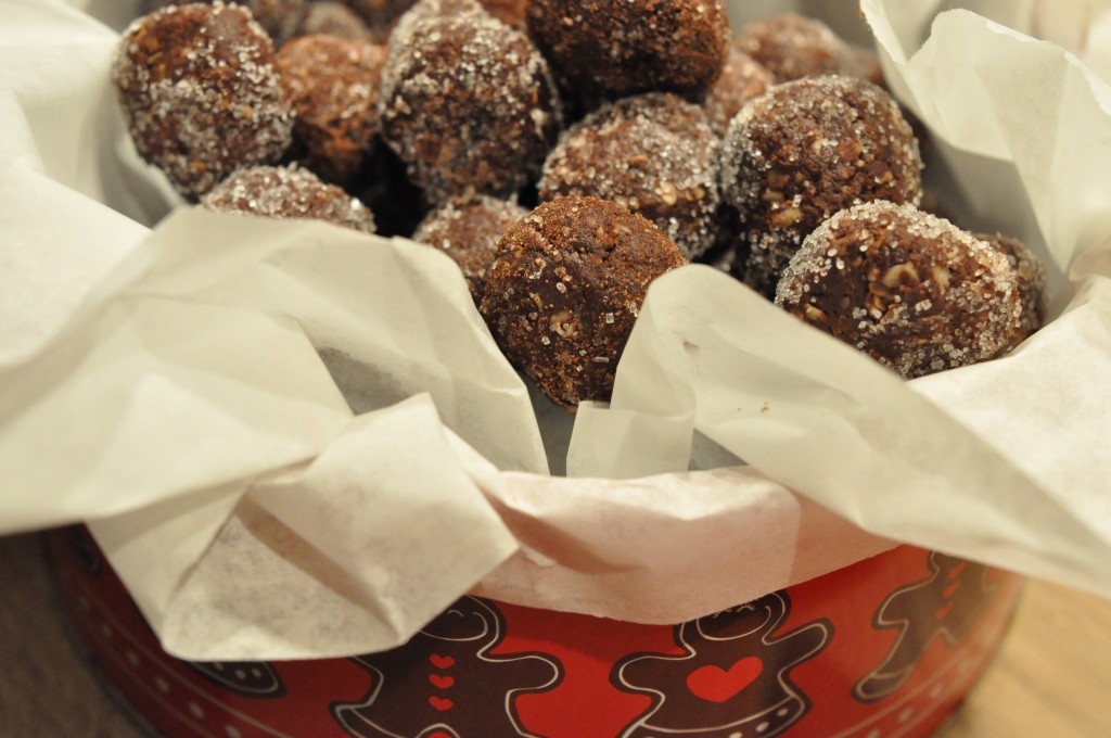 Romkugler - nem opskrift med smør og fløde