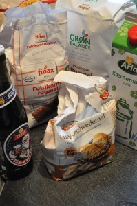 Rugbrød med gær, kerner & øl - uden surdej