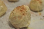 Konfekt med marcipan nougat og chokolade
