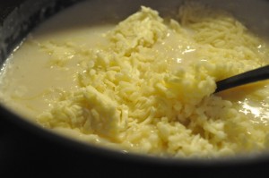 Hjemmelavet lasagne med mornaysauce - opskrift