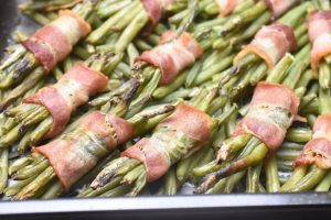 Bønner med bacon i ovn – nem opskrift