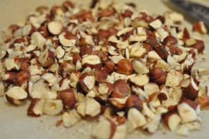 Nøddekurve med is - lækker dessert opskrift