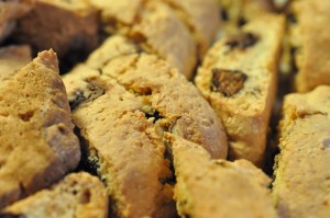 Italienske cantuccini med nødder og chokolade