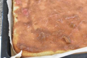 Rabarberroulade - bedste opskrift på roulade med rabarber