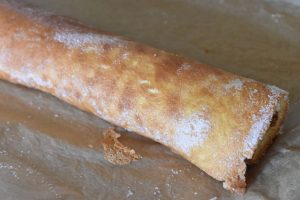 Rabarberroulade - bedste opskrift på roulade med rabarber