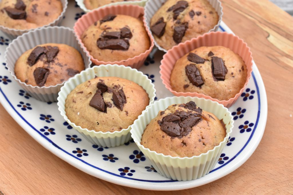 Bananmuffins med olie, brun farin & chokolade