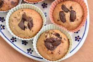 DSC_0281 • nogetiovnen.dk Bananmuffins med olie, brun farin & chokolade