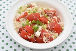 Kold rissalat - opskrift på salat med ris & marinade