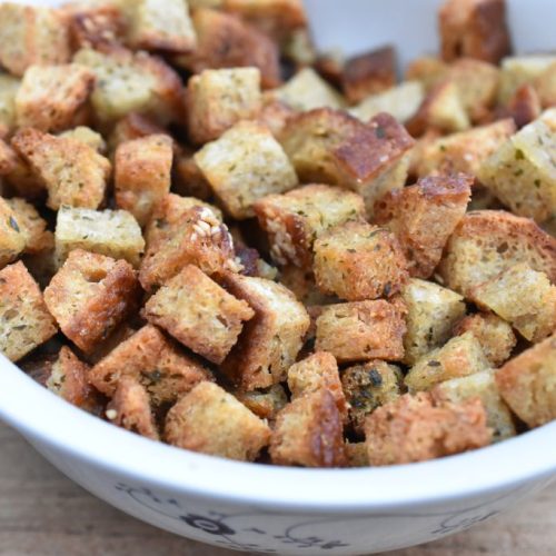 Brødcroutoner med hvidløg - croutoner opskrift