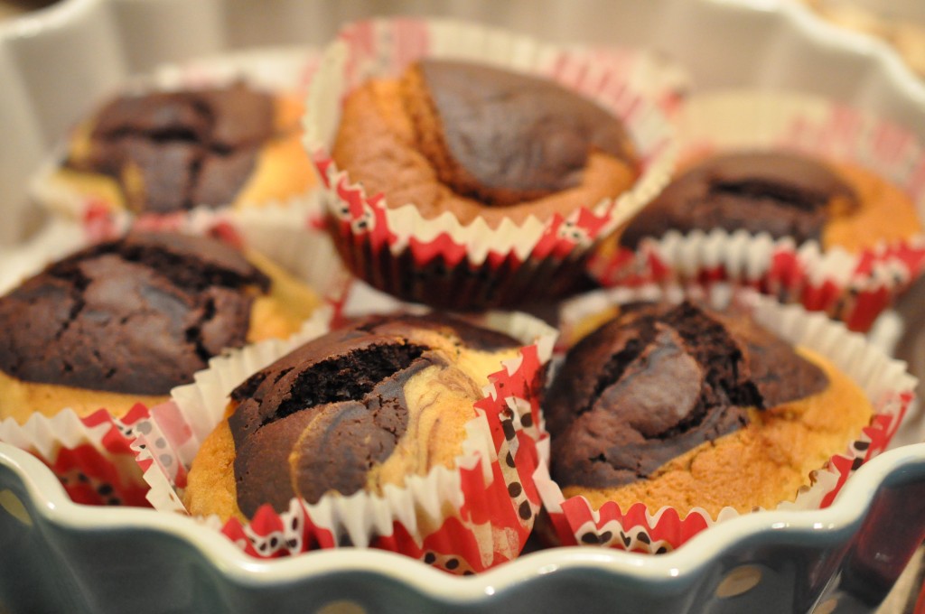 https://nogetiovnen.dk/marmor-muffins-og-muffins-med-syndig-nutella-kerne/