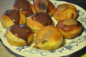 DSC_1817 • nogetiovnen.dk Fastelavnsboller med creme marcipan & nougat