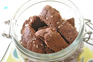 Cantuccini med mandler, chokolade og kakao