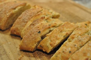 DSC_3165 • nogetiovnen.dk Hvidløgsflutes og franskbrød - nem opskrift