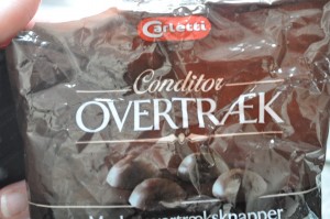 DSC_3406 • nogetiovnen.dk Appelsinkage med chokolade i bradepande