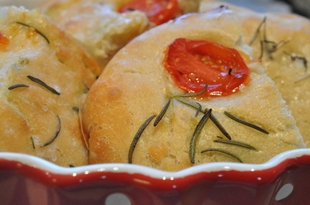 Foccacia bradepandebrød med tomat opskrift