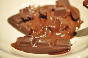 Jordbær med chokolade - nem dessert opskrift