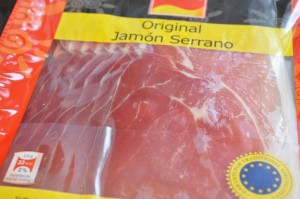 Bruschetta med parmaskinke og pesto - lækre