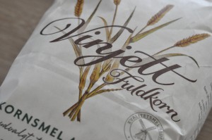 Groft brød & boller af Vinjett fuldkornshvede