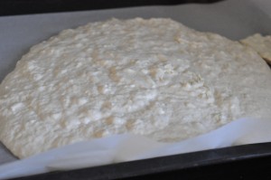 DSC_5116 • nogetiovnen.dk Pizza med rød pesto, bacon & mozzarella - stor