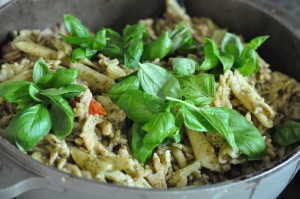 Tykstegsbøffer og pestopasta